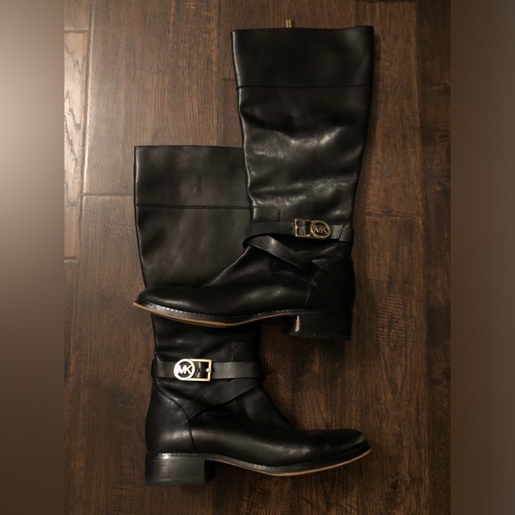 Michael Kors Bryce Tall Boot Black Vachetta US Size 9M $295 - Picture 1 of 6
